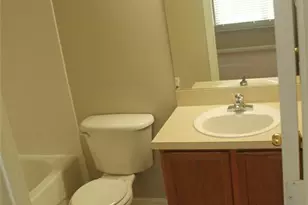 6032 Osprey Lake Cir, Riverview, FL 33578 - Photo 10