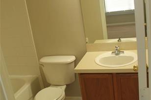 6032 Osprey Lake Cir, Riverview, FL 33578 - Photo 10