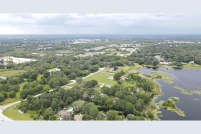 1035 Nashville Drive, Wesley Chapel, FL 33544 - Photo 14