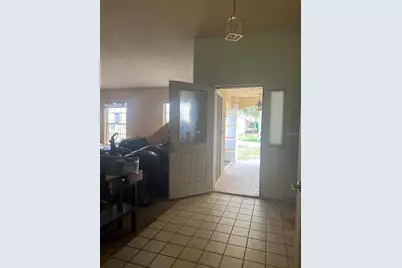 1404 Midoneck Court, Valrico, FL 33596 - Photo 4