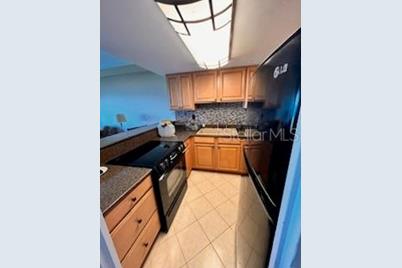 880 Mandalay Avenue #C301, Clearwater, FL 33767 - Photo 4