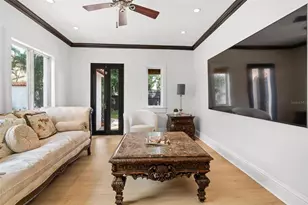 100 W Davis Blvd, Tampa, FL 33606 - Photo 14