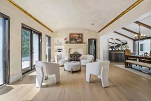 100 W Davis Blvd, Tampa, FL 33606 - Photo 8