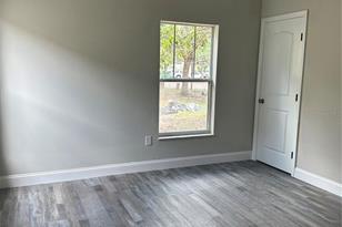 7706 N Riverdale Ave, Tampa, FL 33604 - Photo 4