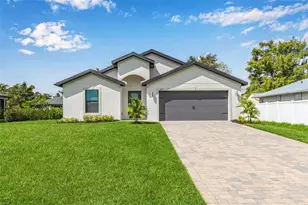 5413 Dayton Ln, Port Charlotte, FL 33981 - Photo 2