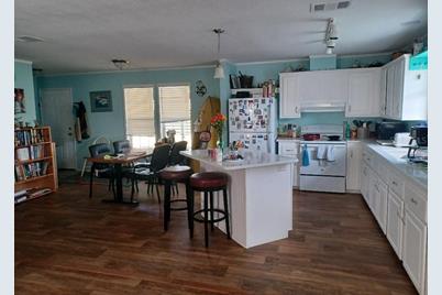 2140 Gondola Drive, Sarasota, FL 34238 - Photo 24