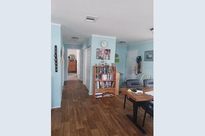 2140 Gondola Drive, Sarasota, FL 34238 - Photo 12