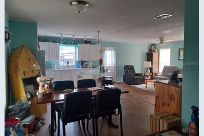 2140 Gondola Drive, Sarasota, FL 34238 - Photo 10