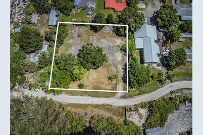 817 2nd Avenue NW, Ruskin, FL 33570 - Photo 8