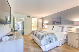 720 Bayport Wy, Longboat Key, FL 34228 - Photo 24