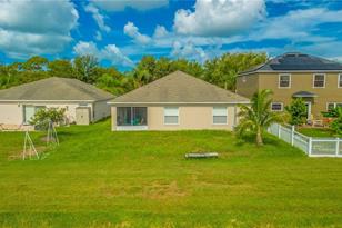 2316 Roanoke Springs Dr, Ruskin, FL 33570 - Photo 28