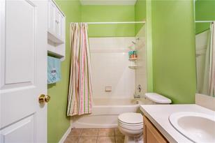 2316 Roanoke Springs Dr, Ruskin, FL 33570 - Photo 20