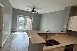 1810 E Palm Ave, Tampa, FL 33605 - Photo 2