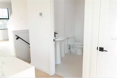 1218 E Kay Street #15, Tampa, FL 33602 - Photo 10