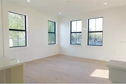 1218 E Kay Street #15, Tampa, FL 33602 - Photo 6