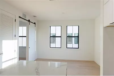 1218 E Kay Street #10, Tampa, FL 33602 - Photo 8