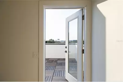 1218 E Kay Street #10, Tampa, FL 33602 - Photo 22
