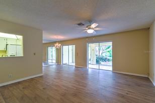 2321 Glenmore Cir #314, Ruskin, FL 33573