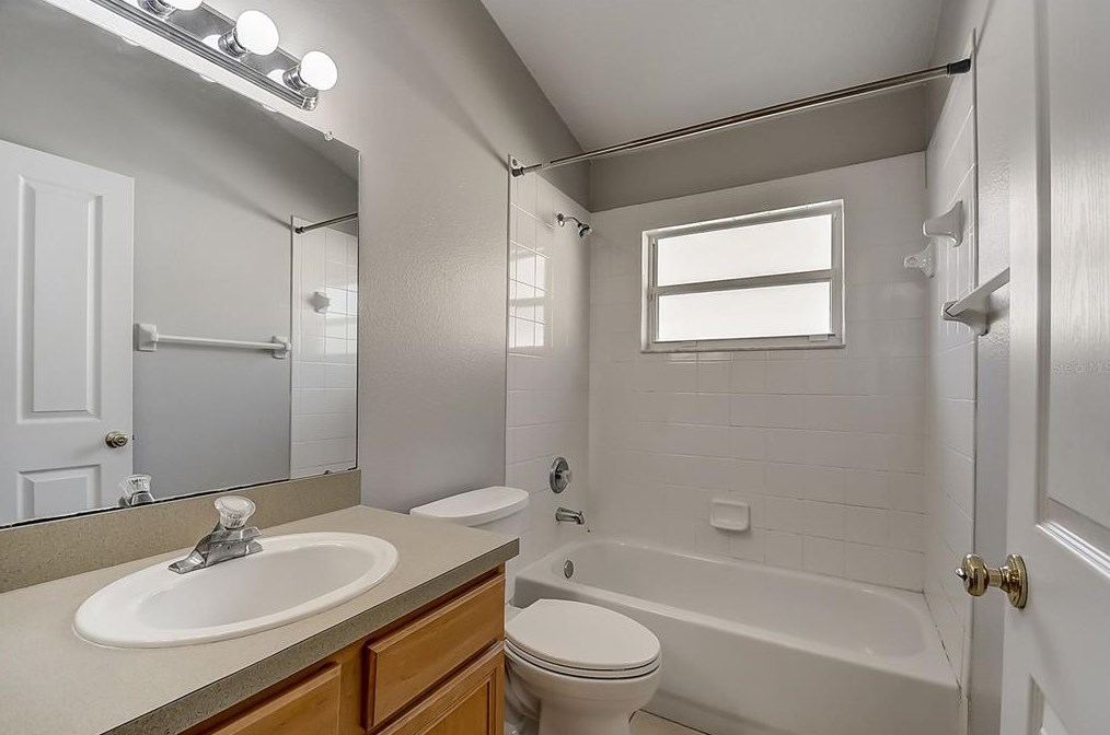 18204 Collridge Dr, Tampa FL  33647-2911 exterior