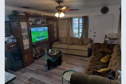 5201 E 17th Avenue, Tampa, FL 33619 - Photo 14