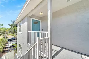 1013 Apollo Beach Blvd, Apollo Beach, FL 33572 - Photo 4