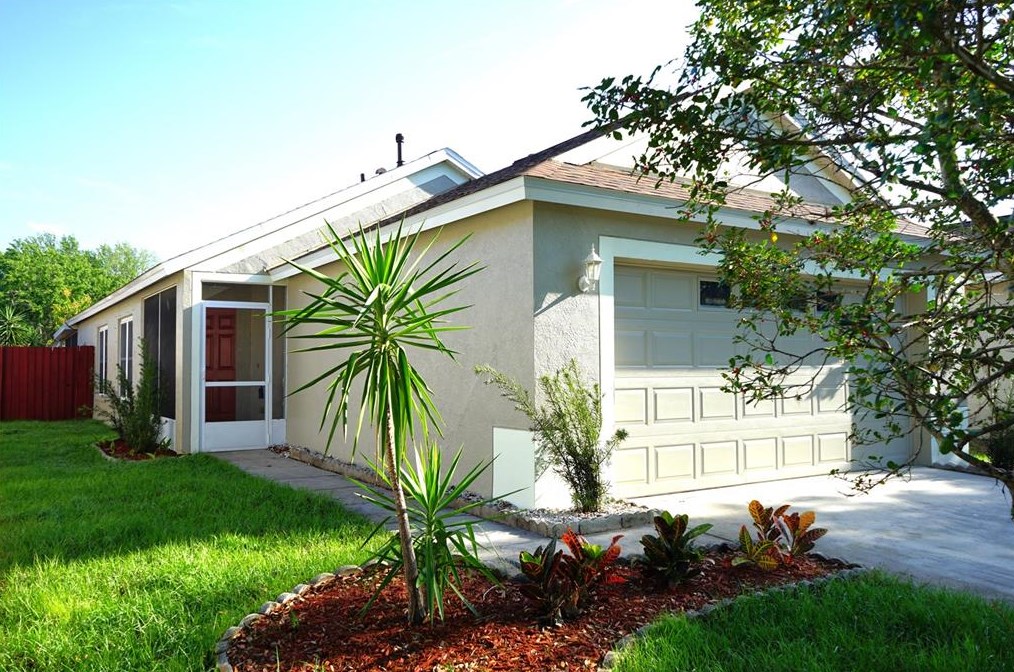 7516 Oxford Garden Cir, Ruskin, FL 33572
