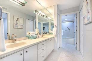 706 Bayport Wy, Longboat Key, FL 34228 - Photo 22