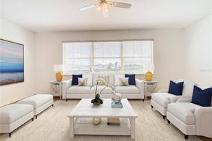 4806 Royal Birkdale Way, Zephyrhills FL  33543-7165 exterior