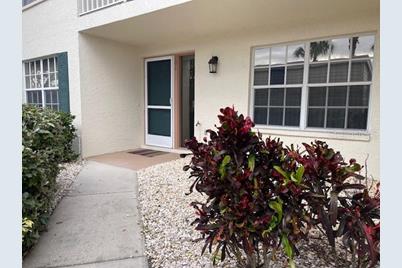 201 Silver Lake Drive #101, Venice, FL 34292 - Photo 1