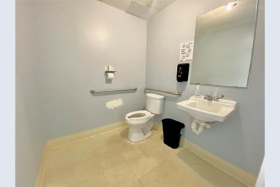 1200 N Central Avenue #207, Kissimmee, FL 34741 - Photo 8