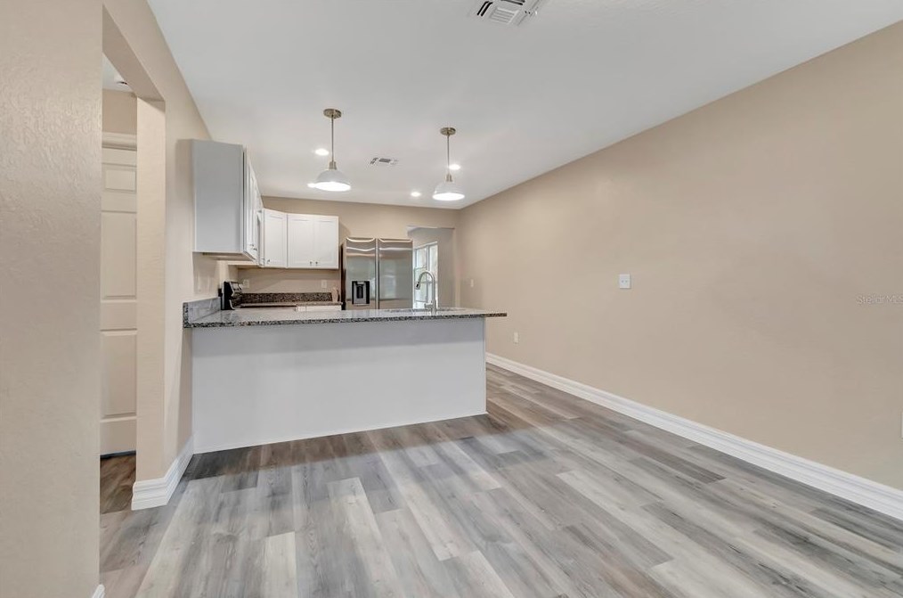 219 Dr J A Wiltshire Ave, Lake Wales FL  33853-3232 exterior
