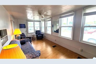 4851 W Gandy Boulevard #B4 L32, Tampa, FL 33611 - Photo 12