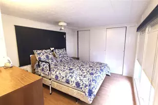 4851 W Gandy Blvd, Tampa, FL 33611 - Photo 22