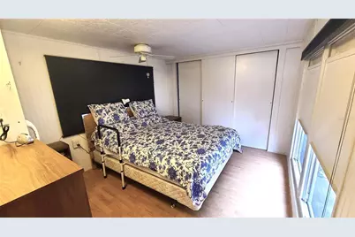 4851 W Gandy Boulevard #B4 L32, Tampa, FL 33611 - Photo 24