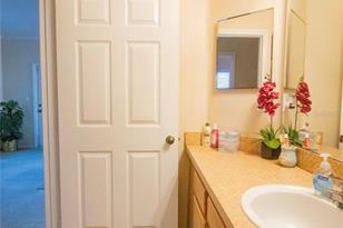 9918 Courtney Palms Blvd - Photo 24