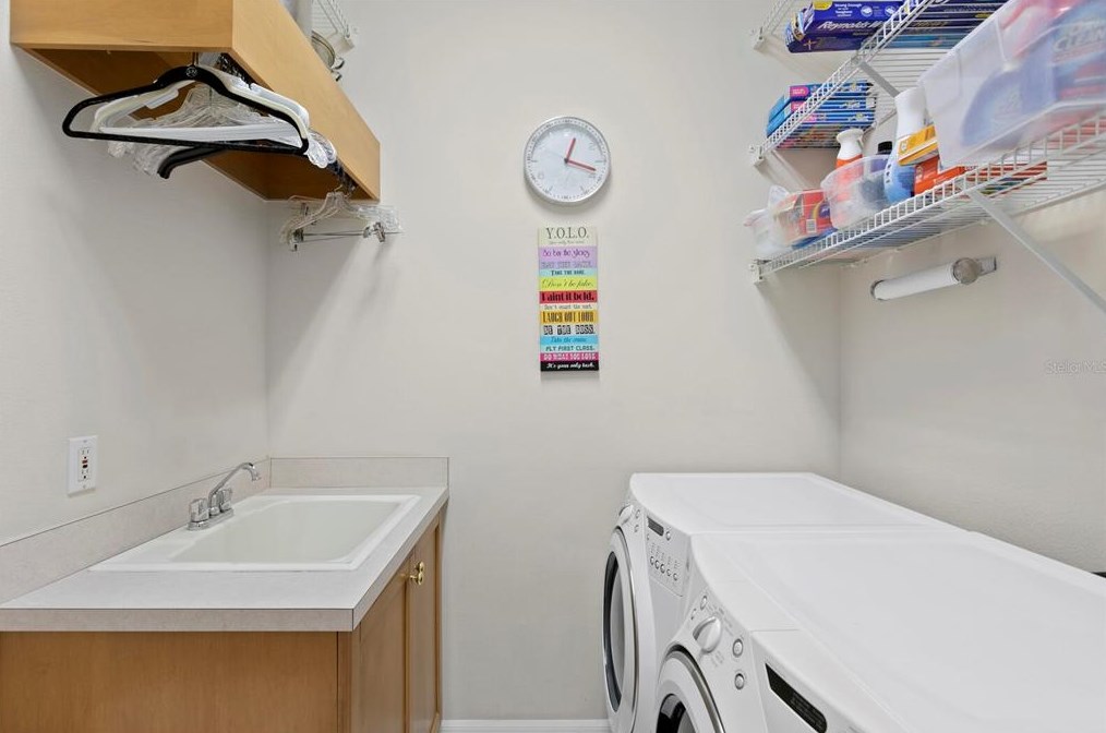 16347 Heathrow Dr, Tampa FL 33647-2641 exterior