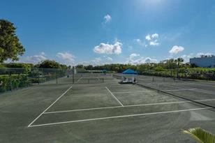 830 Bayport Wy, Longboat Key, FL 34228 - Photo 36