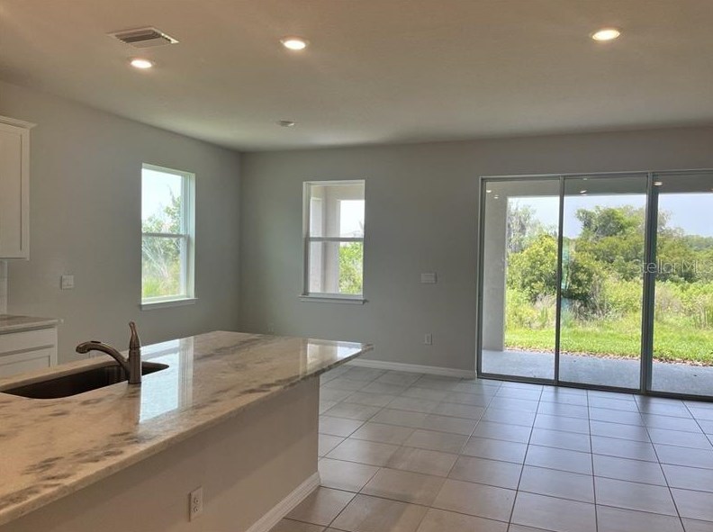 16113 6th Ave, Bradenton, FL 34212