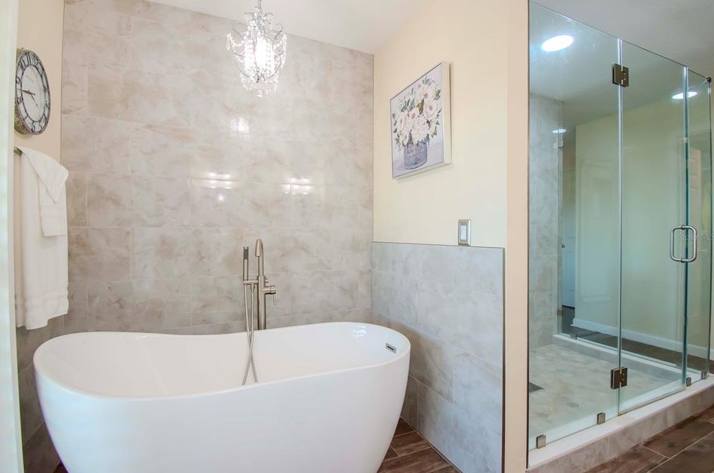 12011 Browning Rd, Lithia FL 33547-2850 exterior