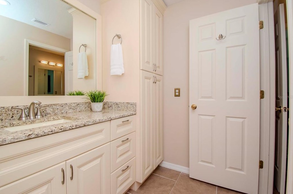 12011 Browning Rd, Lithia FL 33547-2850 exterior