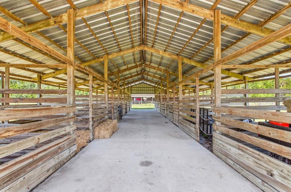 12011 Browning Rd, Lithia FL 33547-2850 exterior