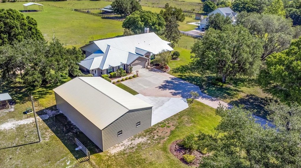 12011 Browning Rd, Lithia FL 33547-2850 exterior