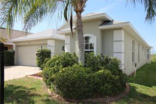 1665 Bonita Bluff Ct - Photo 4