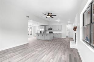 7252 Isle Dr - Photo 10