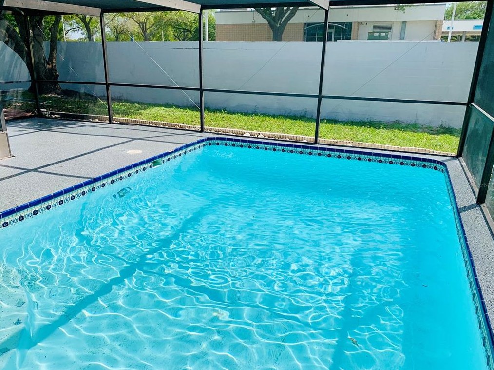 7252 Isle Dr, Port Richey FL  34668-5727 exterior