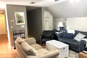 8529 Kenton Rd, Wesley Chapel, FL 33545 - Photo 14