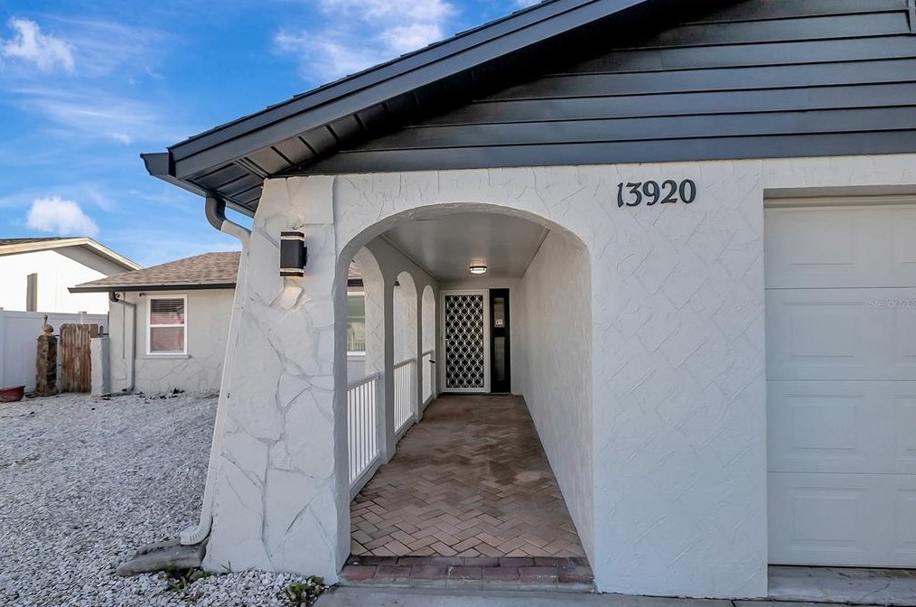 13920 Darlene Ave, Port Richey, FL 34667-1314
