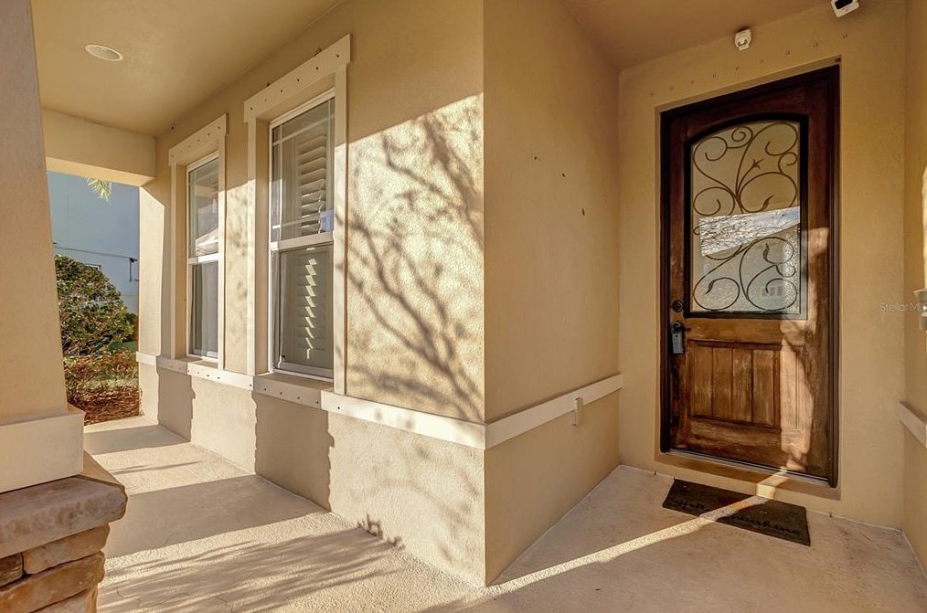1673 Feather Grass Loop, Lutz, FL 33558