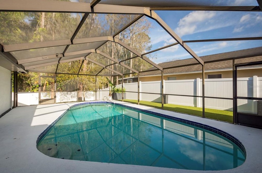 6305 Forrestal Dr, Tampa FL  33625-1612 exterior