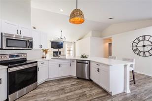 6305 Forrestal Dr - Photo 16